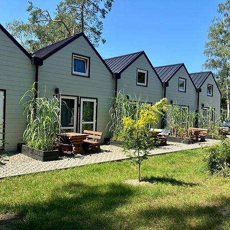 Domy Nad Morzem- Family Resort - Chata Pirata 2 Dziwnów Exteriör bild