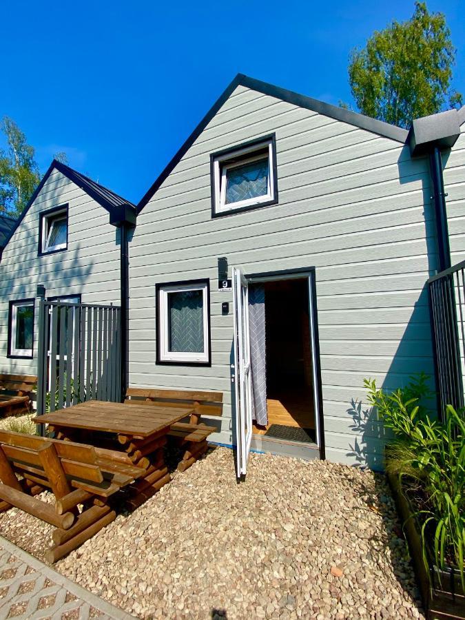 Domy Nad Morzem- Family Resort - Chata Pirata 2 Dziwnów Exteriör bild