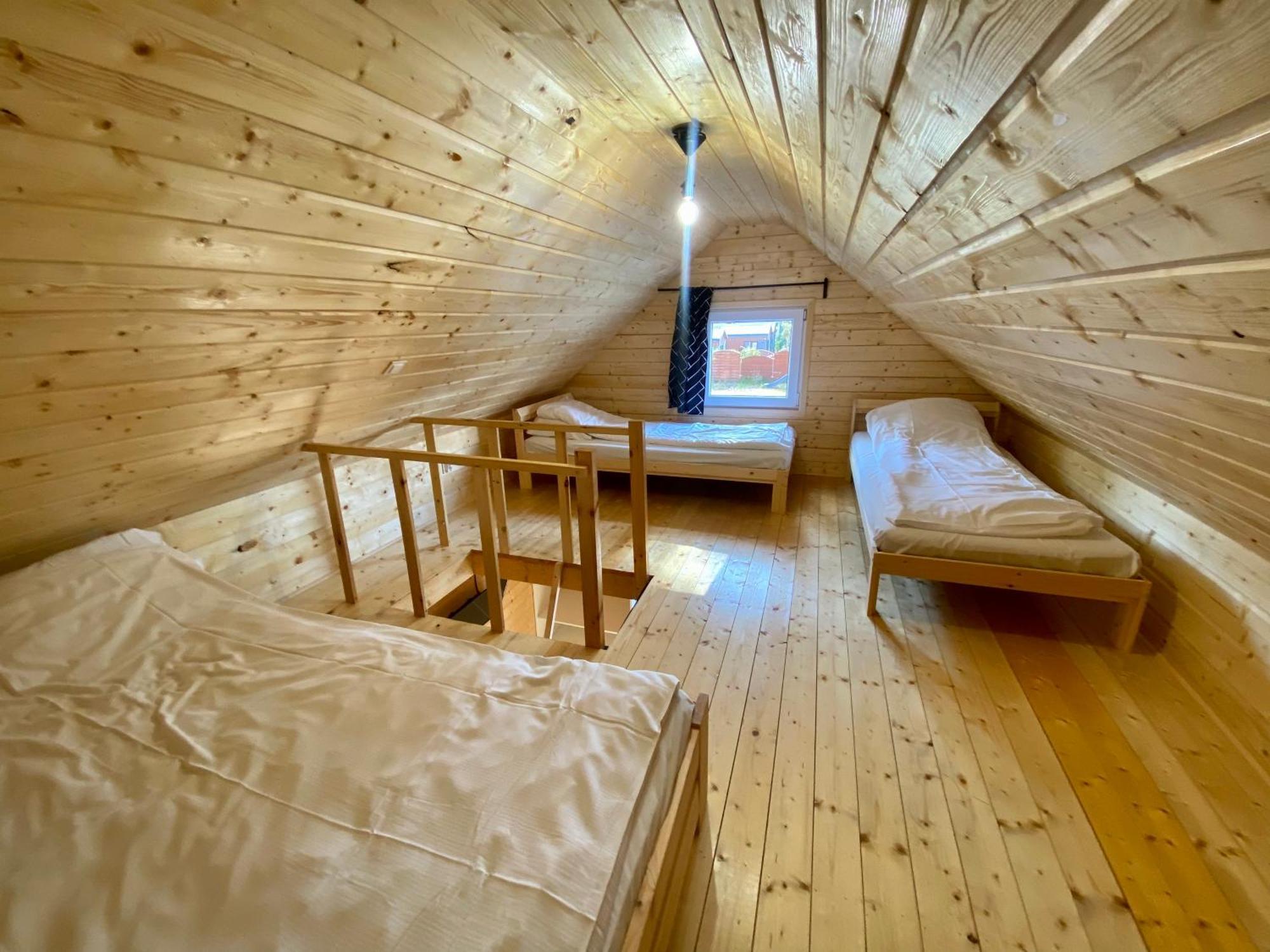 Domy Nad Morzem- Family Resort - Chata Pirata 2 Dziwnów Exteriör bild